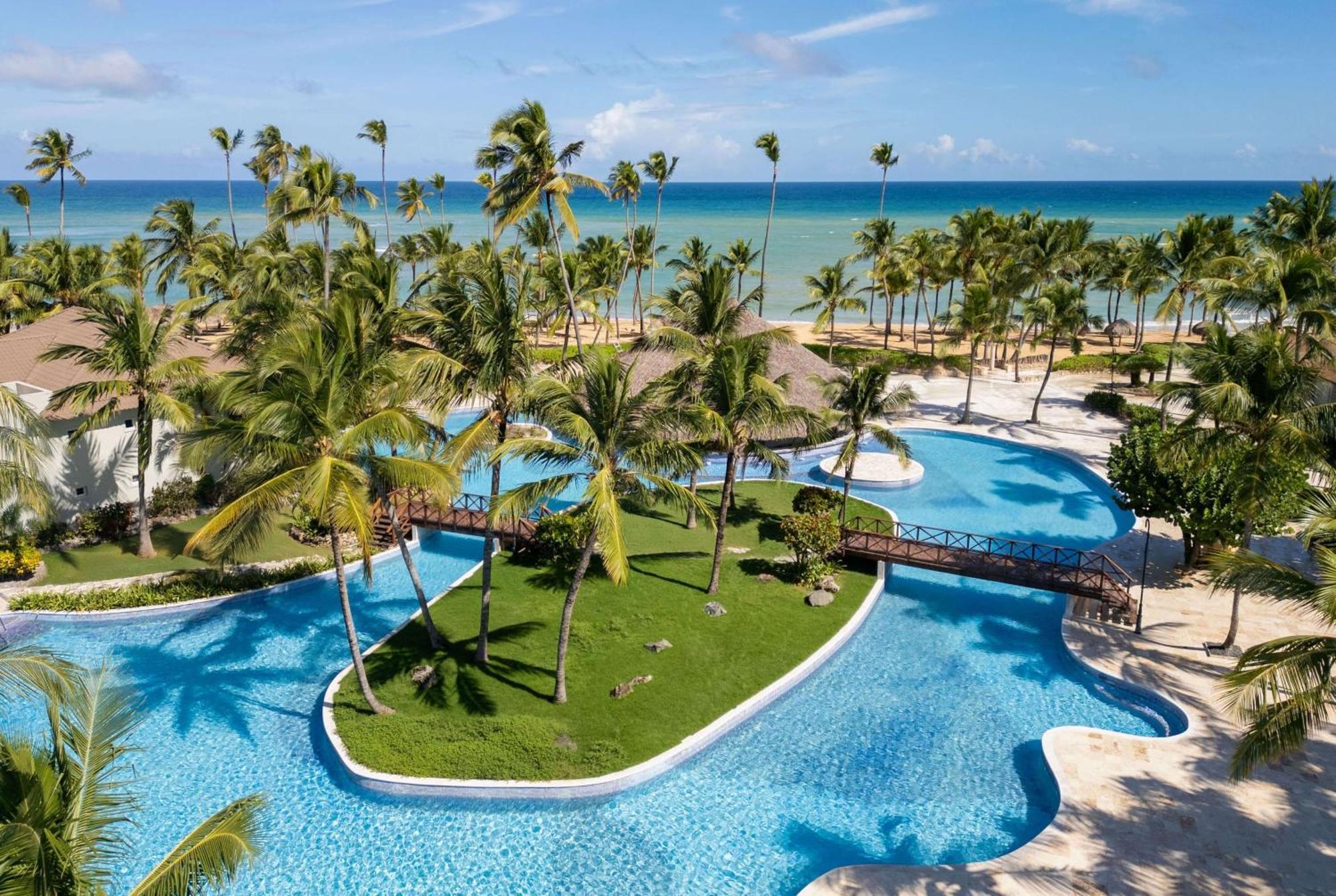 Wyndham Alltra Punta Cana All Inclusive Resort Exterior foto Hard Rock Hotel & Casino Punta Cana